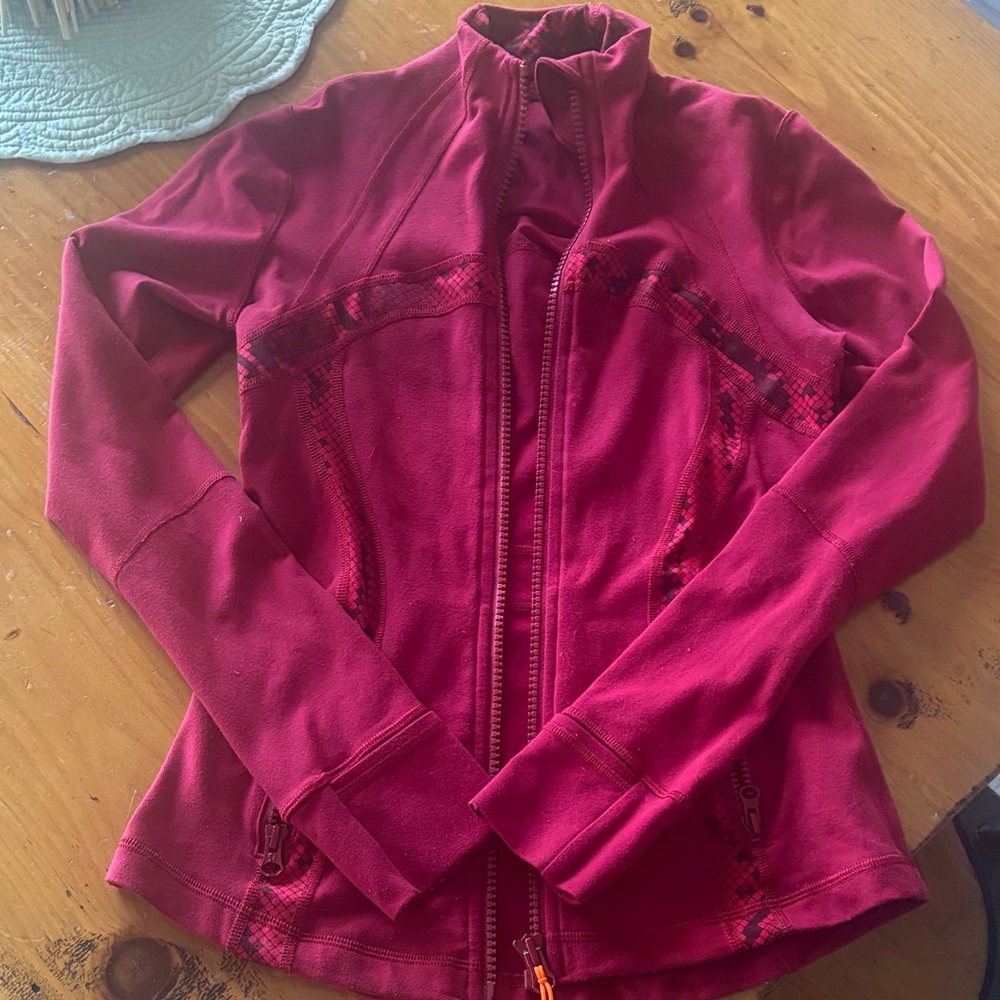 Lululemon scuba jacket